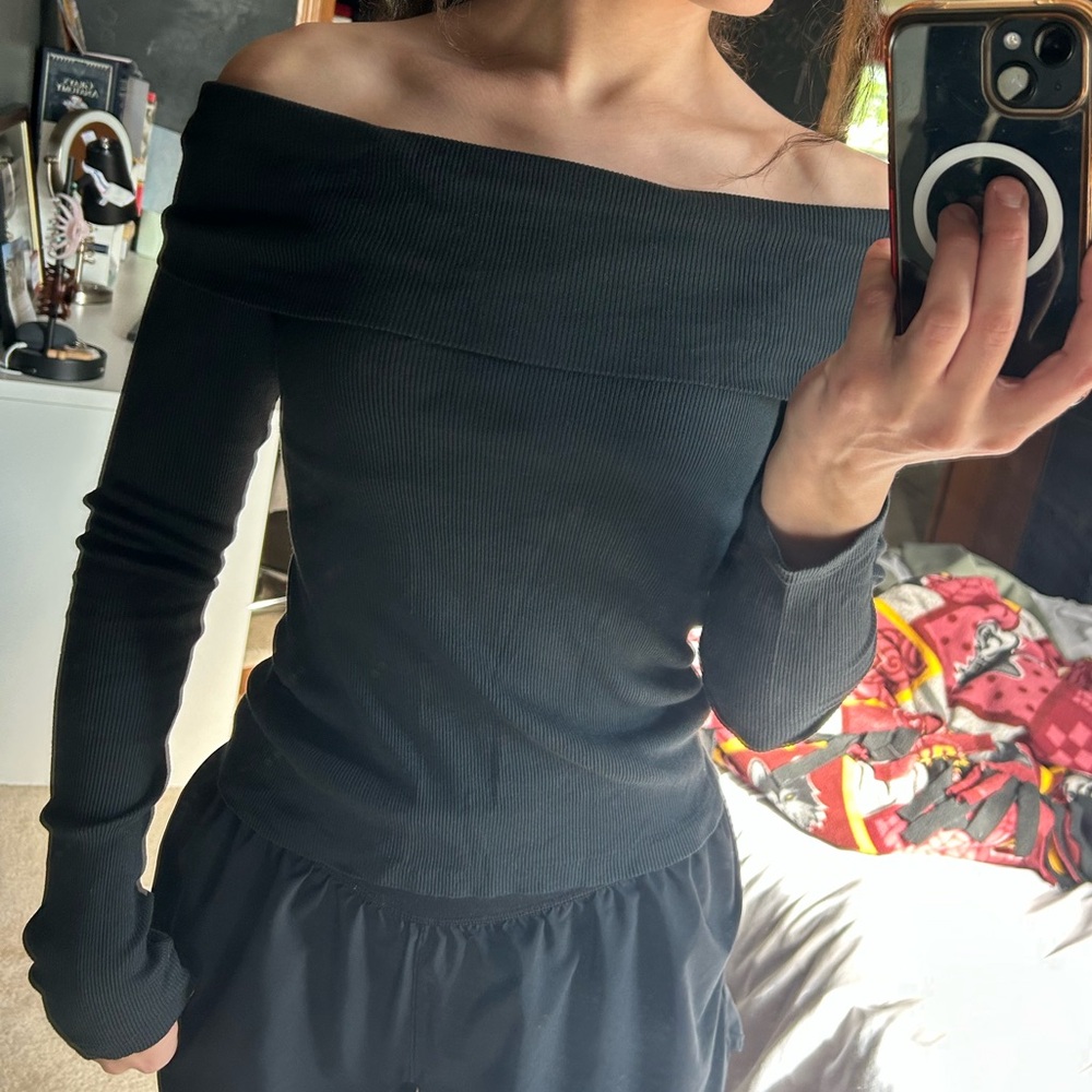 Brandy Melville Peggy Top - Ribbed Off Shoulder Foldover Sweater Top